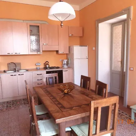 Casa Franca Apartamento Pettenasco